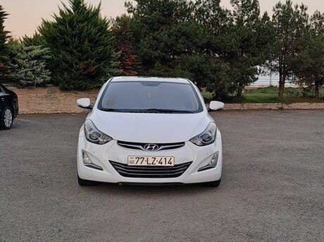 Hyundai Avante 2014
