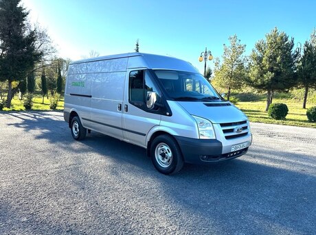 Ford Transit 2011