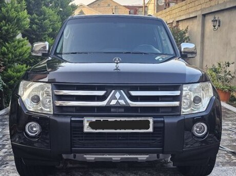Mitsubishi Pajero 2008