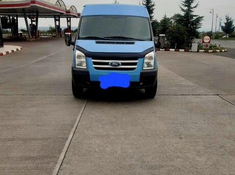 Ford Transit 2011
