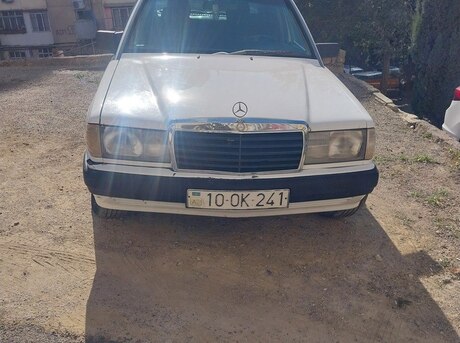 Mercedes 190 1990