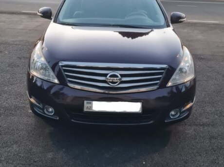 Nissan Teana 2010