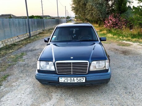 Mercedes E 220 1994