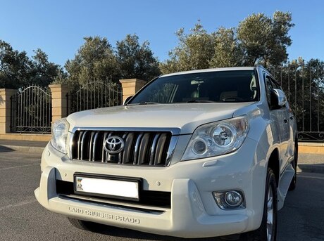 Toyota Land Cruiser Prado 2013