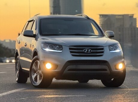 Hyundai Santa Fe 2011
