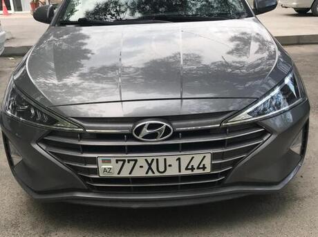 Hyundai Elantra 2019