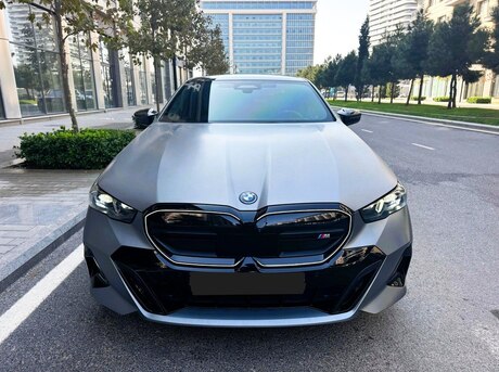 BMW i5 2024