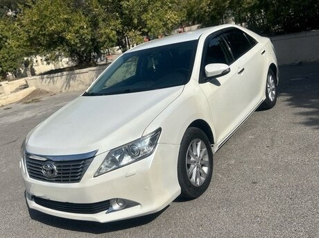 Toyota Camry 2012