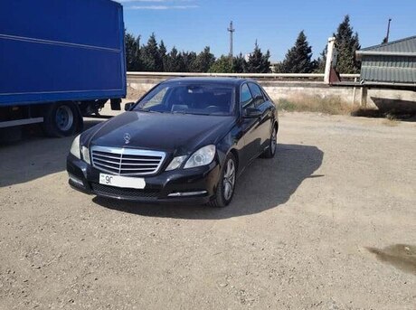 Mercedes E 220 2011
