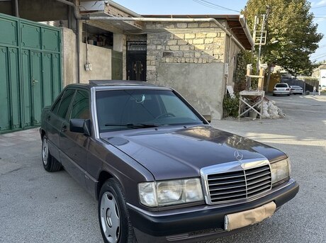 Mercedes 190