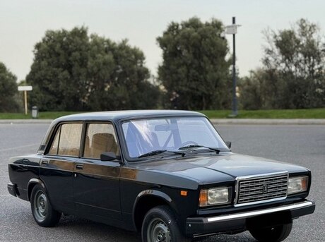 LADA (VAZ) 2107