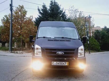 Ford Transit 2011