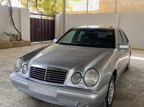 Mercedes E 230 1996