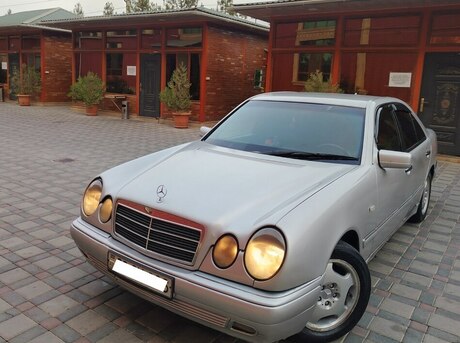 Mercedes E 220 1997
