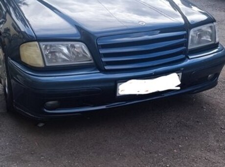 Mercedes C 220