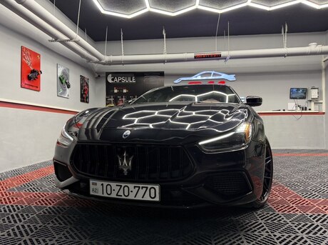 Maserati Ghibli