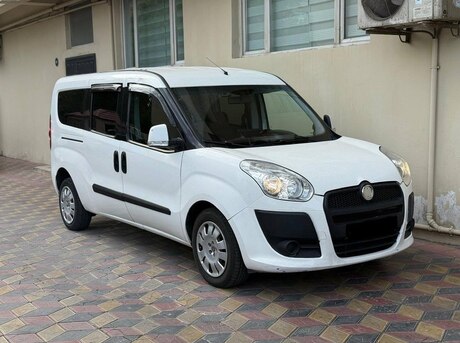 Fiat Doblo 2012