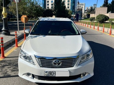 Toyota Camry 2012