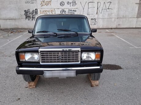 LADA (VAZ) 2107 2010
