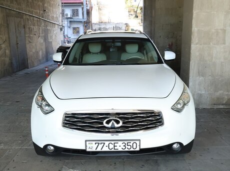 Infiniti FX35 2009