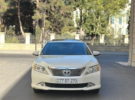 Toyota Camry 2012