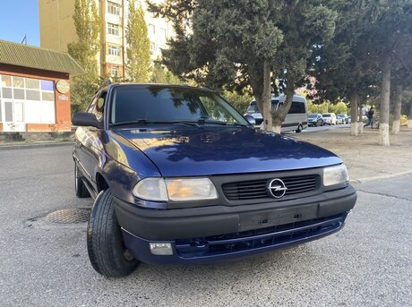 Opel Astra 1996