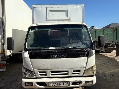 Isuzu NPR 66 L