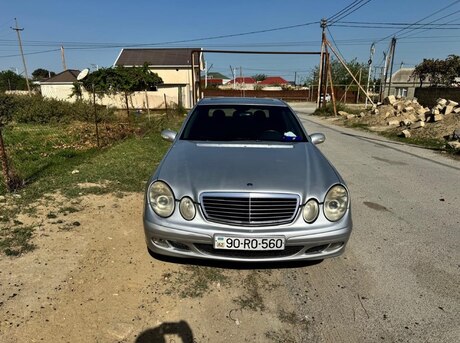 Mercedes E 220 2002