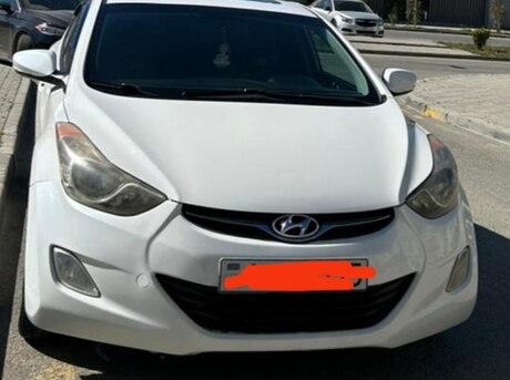 Hyundai Elantra 2013