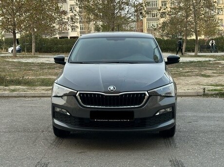 Skoda Rapid 2021