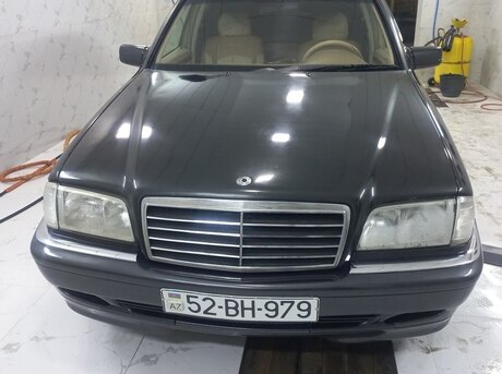 Mercedes C 220