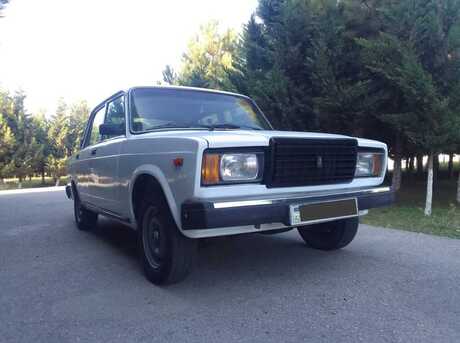 LADA (VAZ) 2107