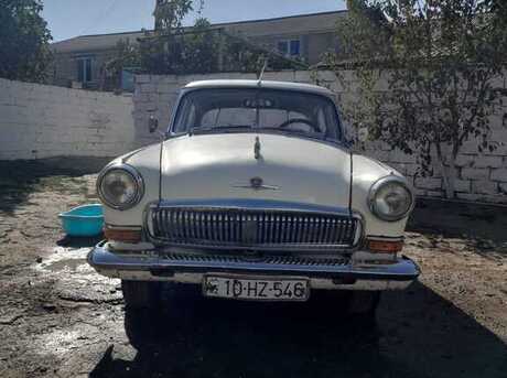 GAZ 21 "Volga"