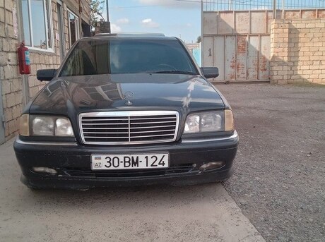Mercedes C 180