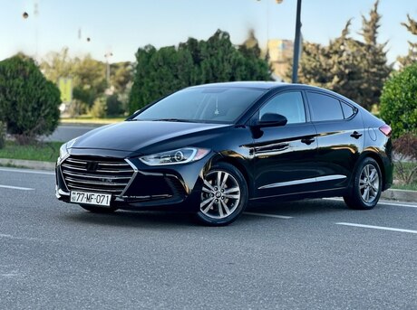Hyundai Elantra