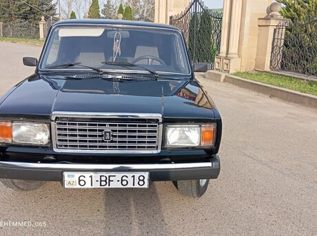 LADA (VAZ) 2107