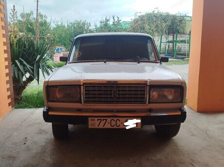 LADA (VAZ) 2107