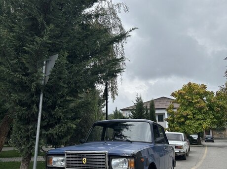 LADA (VAZ) 2107