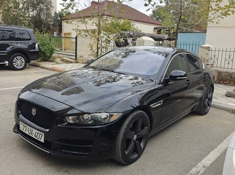 Jaguar XE