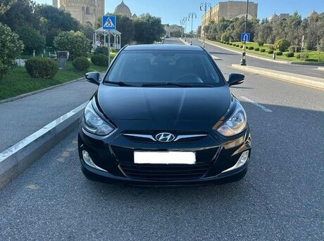 Hyundai Accent 2011