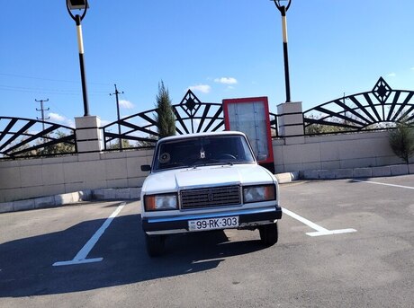 LADA (VAZ) 2107