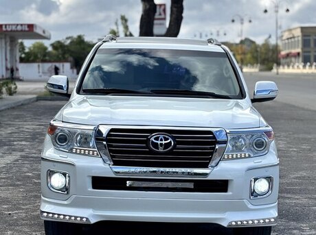 Toyota Land Cruiser 2012