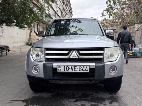 Mitsubishi Pajero 2007