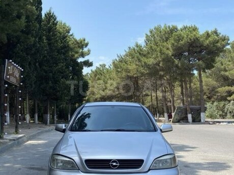Opel Astra 2000