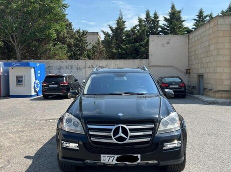 Mercedes GL 550 4MATIC