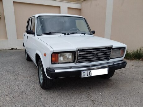 LADA (VAZ) 2107