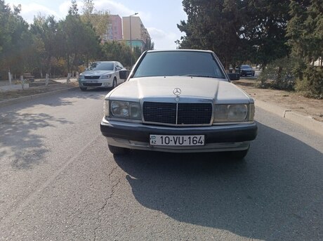 Mercedes 190