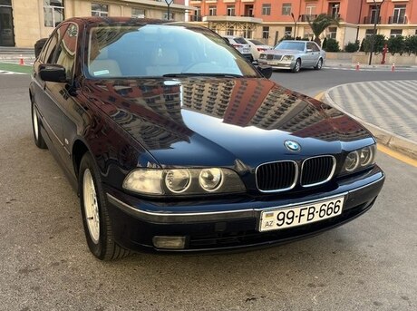 BMW 523 1998