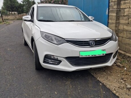 Changan Eado 2013