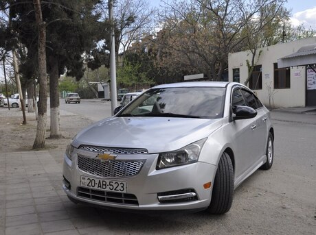 Chevrolet Cruze 2012